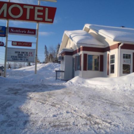 Settler'S Inn & Motel Plaster Rock Exteriör bild