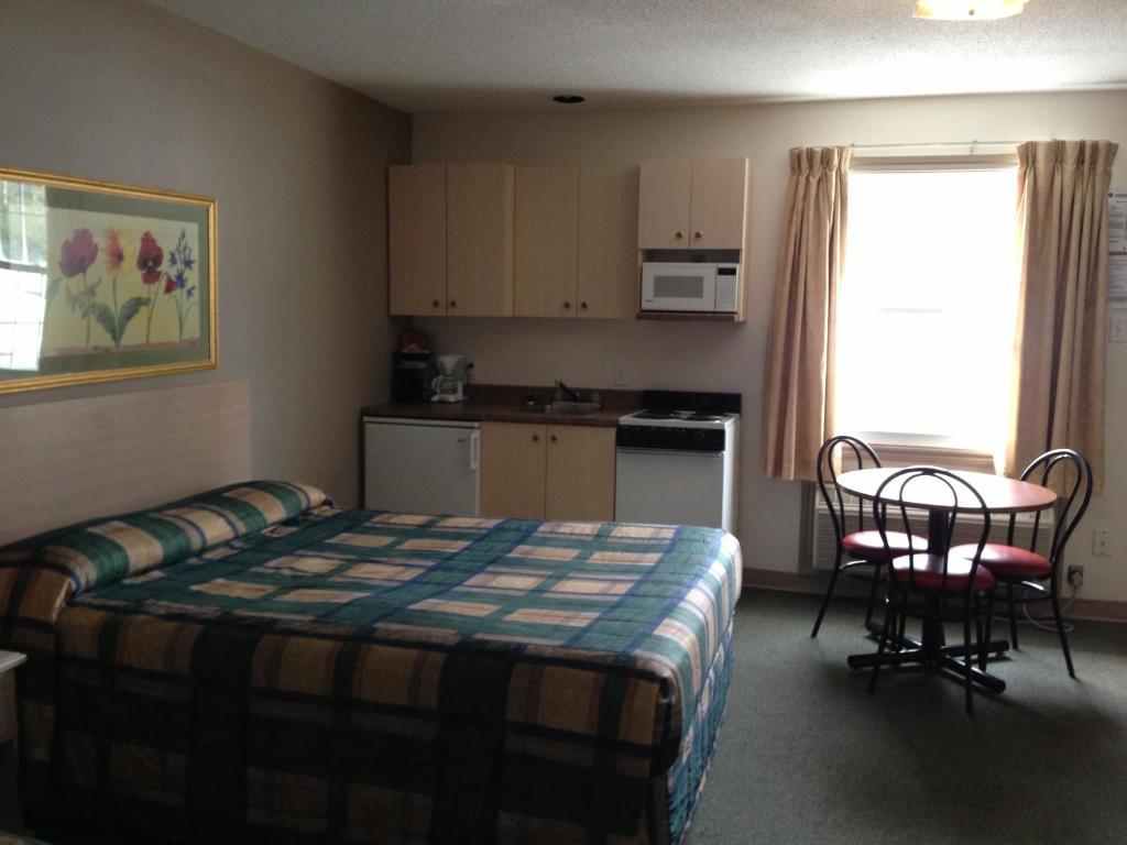 Settler'S Inn & Motel Plaster Rock Rum bild