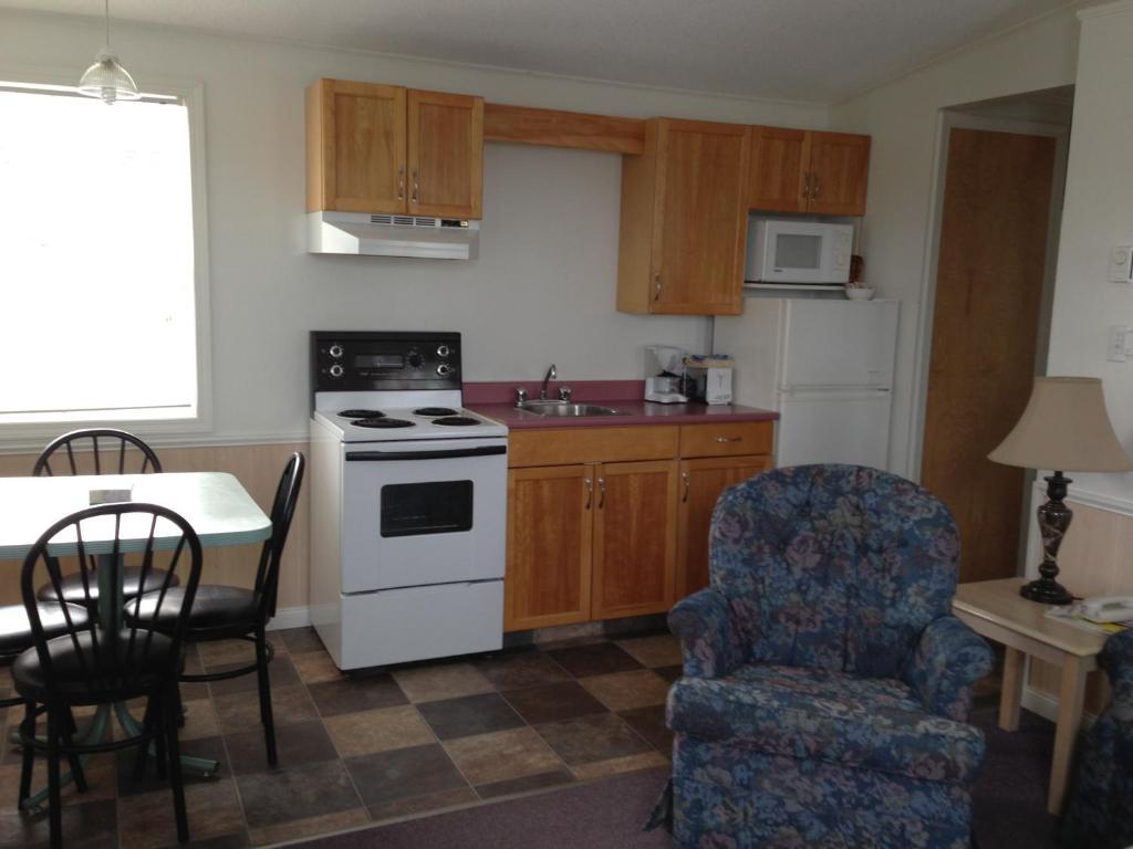 Settler'S Inn & Motel Plaster Rock Rum bild